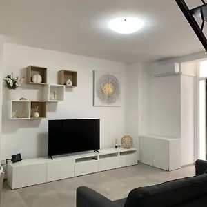 https://casa-vacanze-elegance.sicilyhotelsitaly.net