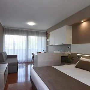 Hotel apartamentowy All'adige